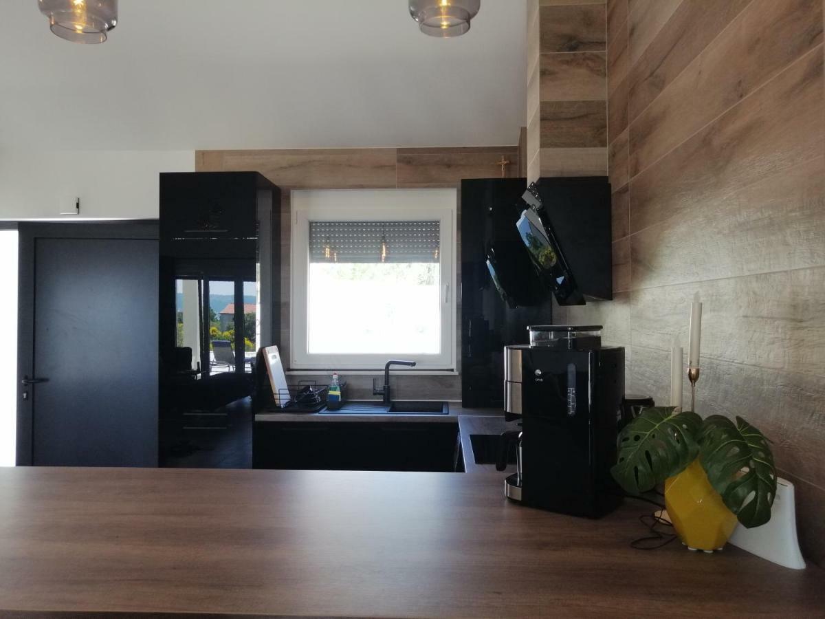 Villa Orao Kaštel Novi Extérieur photo