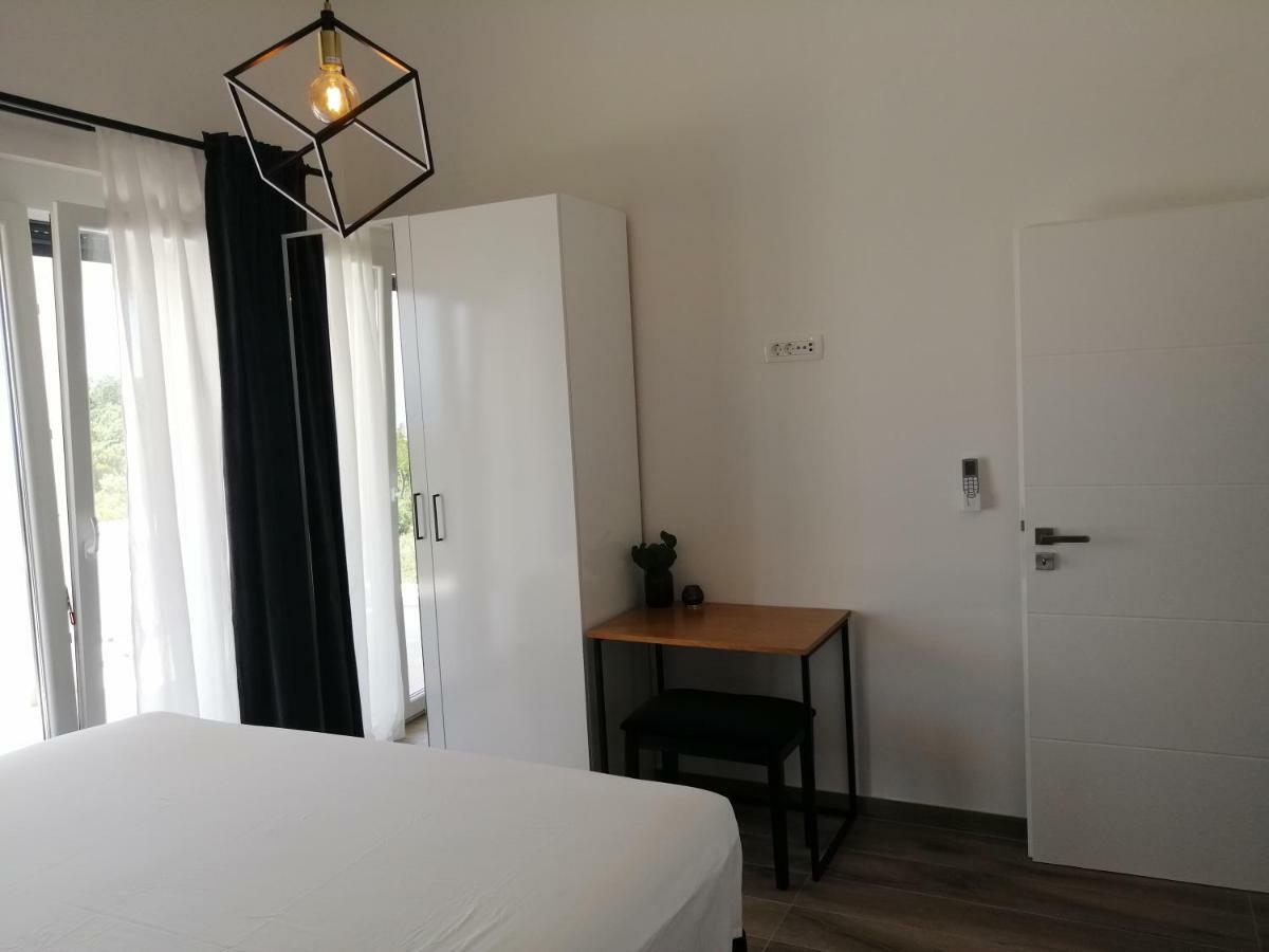 Villa Orao Kaštel Novi Extérieur photo