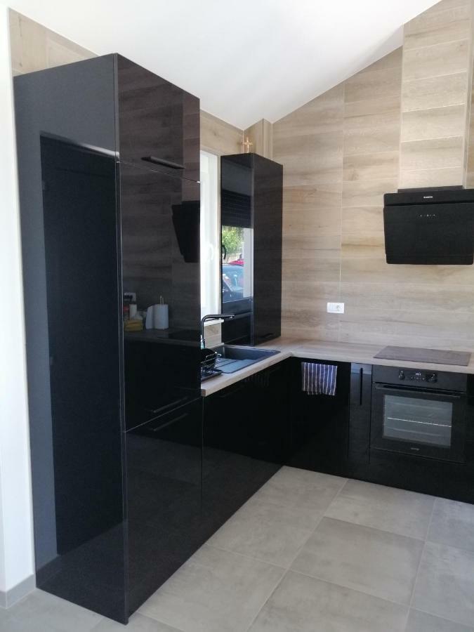 Villa Orao Kaštel Novi Extérieur photo