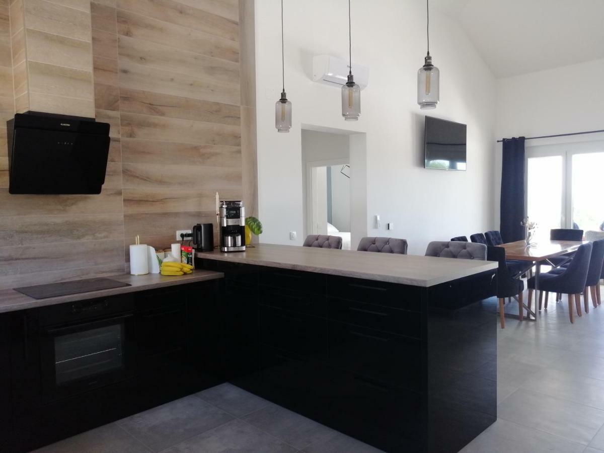 Villa Orao Kaštel Novi Extérieur photo