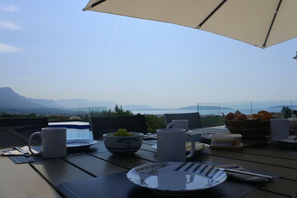 Villa Orao Kaštel Novi Extérieur photo