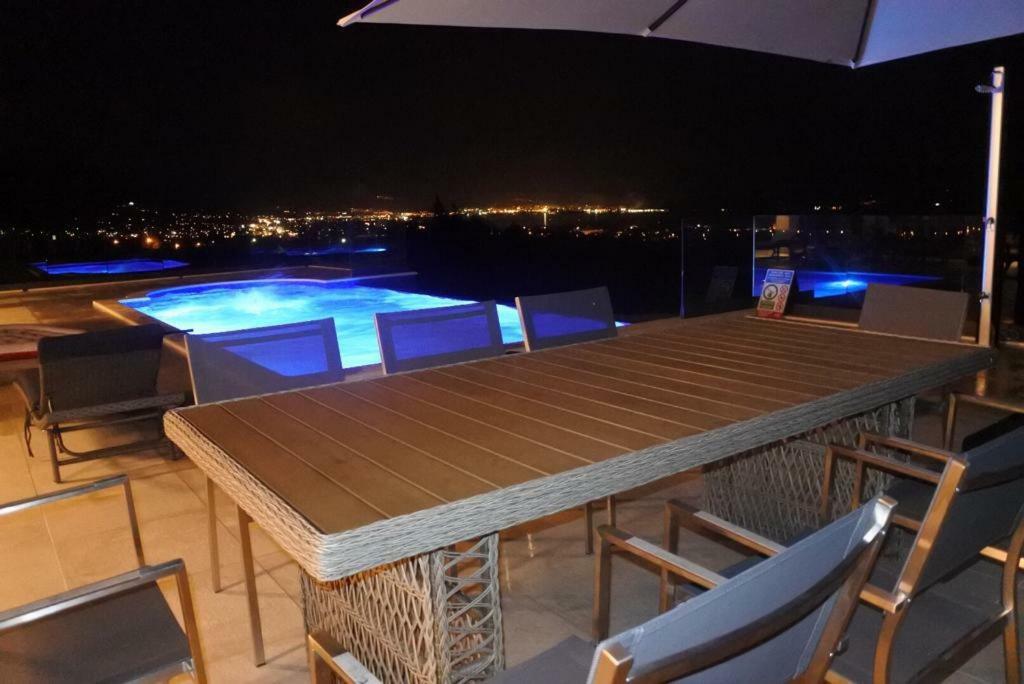 Villa Orao Kaštel Novi Extérieur photo